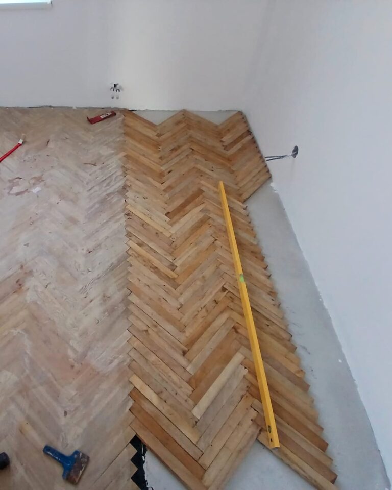 Doplnění parket rybí kost a rozšíření původní dřevěné podlahy Olomouc Novoreno